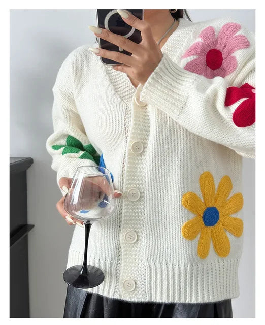 Women Loose-fit Embroidered Flower Cardigan Sweater Thick Casual Open Front Cardigan for Autumn and Winter