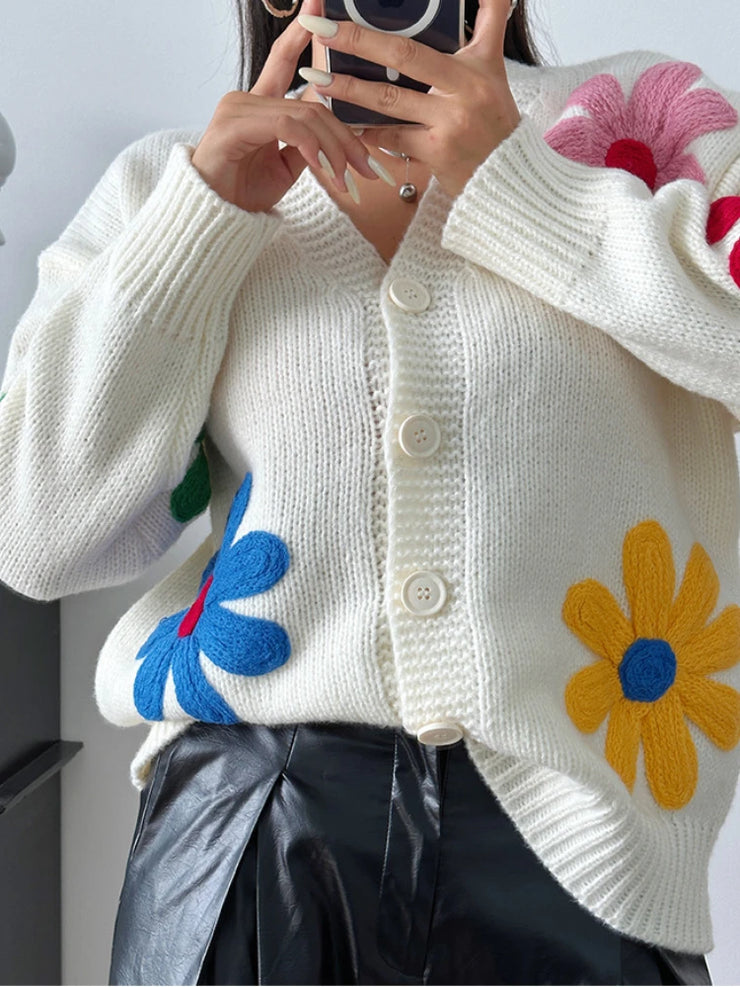 Women Loose-fit Embroidered Flower Cardigan Sweater Thick Casual Open Front Cardigan for Autumn and Winter