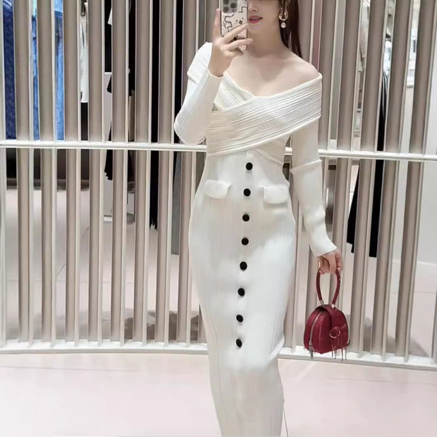 Autumn and winter new ivory white design long sleeved, hip hugging, one shoulder slim knit dress