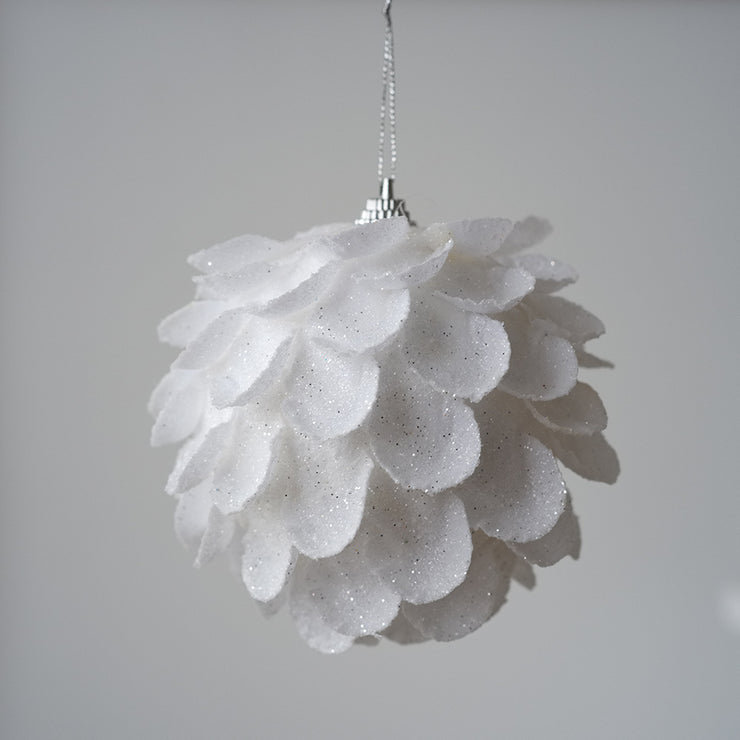 White petal Christmas ball Christmas atmosphere decoration Sticky powder foam decorations Christmas tree