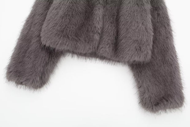 Artificial fur effect short jacket jacket