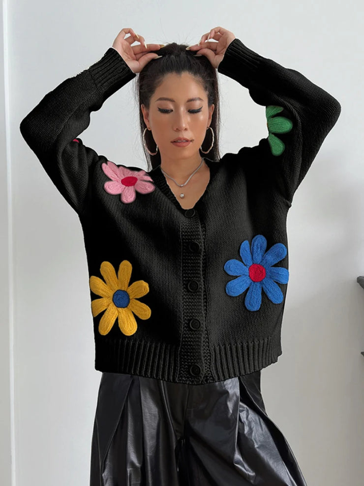 Women Loose-fit Embroidered Flower Cardigan Sweater Thick Casual Open Front Cardigan for Autumn and Winter