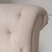 SPRINGFIELD TUFTED CHAIR