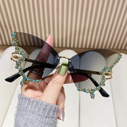 New Butterfly Shape Sunglasses Women's Fashion Personality Exaggerated Sunglasses with Diamonds